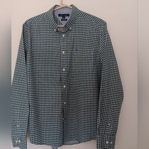 Tommy Hilfiger Green Plaid long sleeve button down shirt sz L